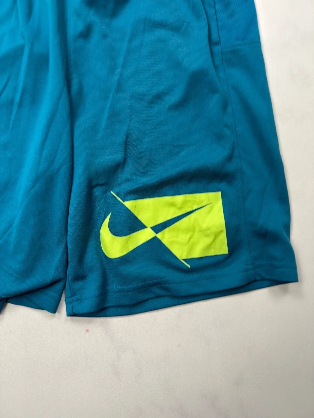 Nike Athletic Shorts Blue Streetwear - Boys XL